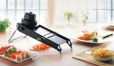 Prerëse mandoline De Buyer Swing Plus, deri 10 mm, inoks, e kuqe