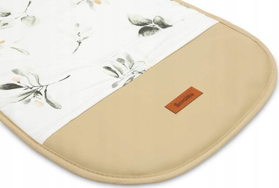 Jastëk kadife për karrocë Sensillo Velvet Olive, universal, dykahësh, bezhë me print