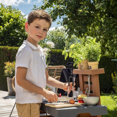 Kuzhinë e jashtme Smoby me grill dhe 43 aksesorë