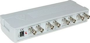 Separator video SV-1000/4-G, 4 hyrje 4 dalje BNC, 1000 V izolim, i bardhë