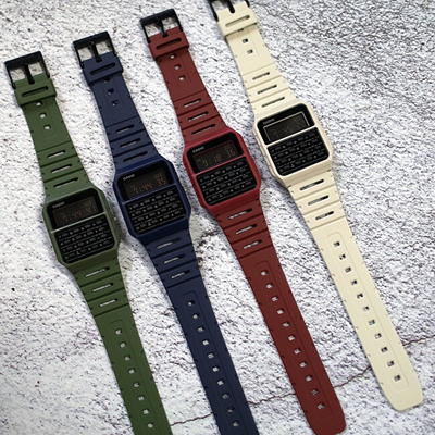 Orë digjitale me kalkulator Casio