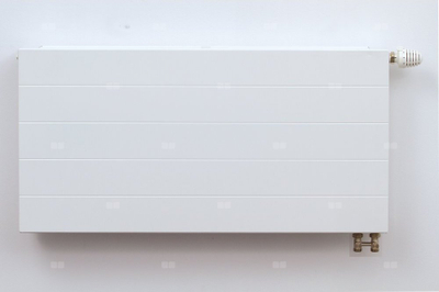 Radiator panelor me valvul termostatike, 1285 W, 1400 x 200 x 171 mm, i bardhë