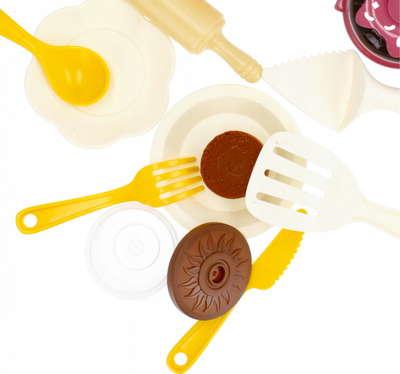 Set plasteline Euro Trade 481573, me aksesorë, me drita dhe zë