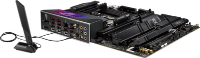 Pllakë amë ASUS ROG STRIX X670E-E GAMING WIFI - AMD X670