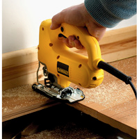 Sharrë pendulum DeWalt DW341K, 550W, pret dru deri 85mm, e verdhë