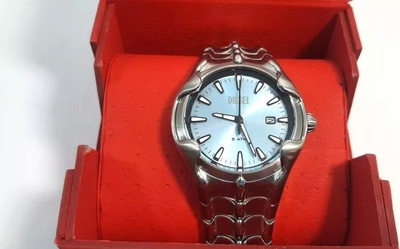 Рачен часовник Дизел Верт DZ2200, 44mm, не’рѓосувачки челик, сребрена