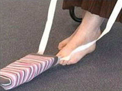 Pajisje ndihmëse për vesh çorape Sundo Terry Sock Aid, me litarë për tërheqje, lahet me dorë, e bardhë