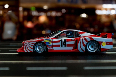 Makine gare slot Carrera DIGITAL 132 Lancia Beta Montecarlo Nr.14, shkallë 1:32, me drita, e kuqe e bardhë