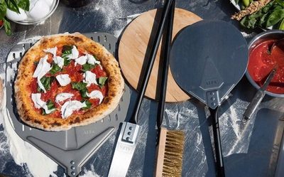 Furrë pice Alfa Forni Moderno 2 Pizze, me dru, për jashtë, e kuqe Antique Red