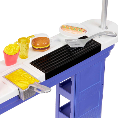 Set loje Barbie Beach Boardwalk, 2 kukulla Brooklyn dhe Malibu, 30 gjëra lojë, shumengjyrësh