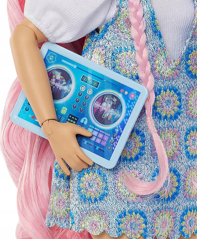 Kukull Barbie Dream Besties Daisy Jean, me gjoja DJ, flokë rozë me onde