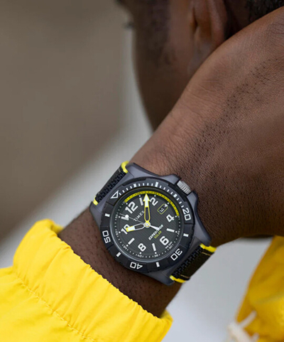 Orë për meshkuj Timex Expedition Solar Freedive Ocean TW2V66200, e zezë