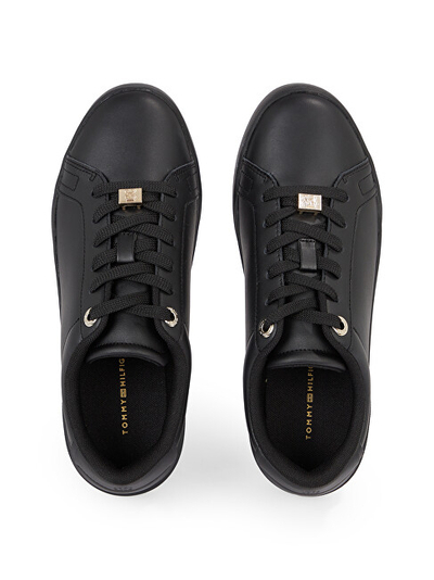 Atlete për femra Tommy Hilfiger, nr. 40, të zeza