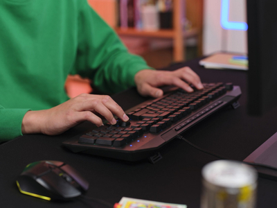 Tastierë gaming Trust GXT 836 Evocx, RGB, me kabllo, e zezë