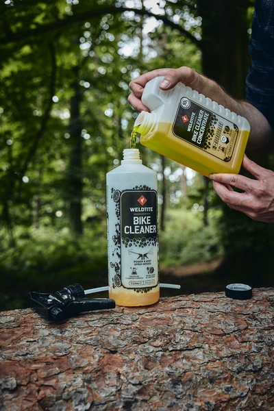 Pastrues biçiklete Weldtite Bike Cleaner Concentrate, 1L, me erë lime dhe limoni