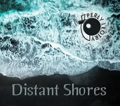 CD muzikor Distant Shores, album ambient dhe chillout, kopertinë me motive deti, shumëngjyrëshe