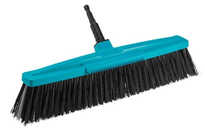 Улична метла Gardena Street Sweeping Brush 3622-20, систем Combisystem, за надворешни површини