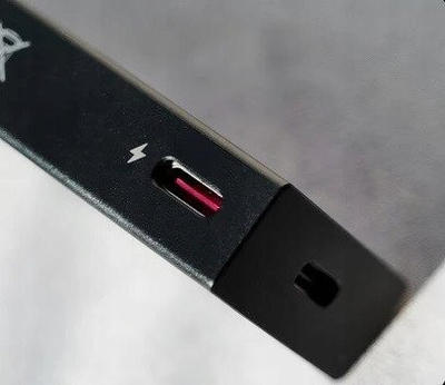 Amplifikator kufjesh Questyle M18i, DAC portabël, Bluetooth 5.4, i zi