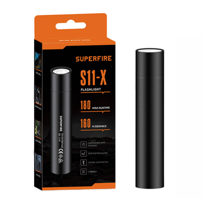 Elektrik dore Superfire S11-X, 700 lm, USB rikarikues, i zi