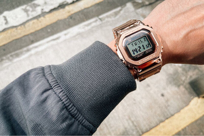 Orë dore për meshkuj Casio G-Shock GMW-B5000GD-4ER (642), rozë e artë