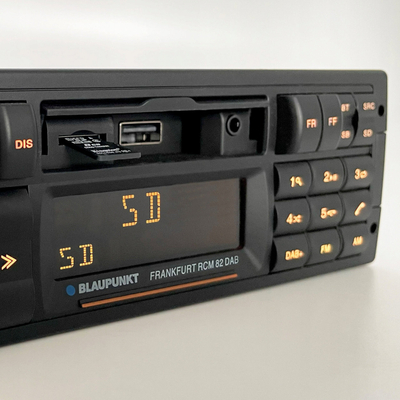 Radio veture Blaupunkt Frankfurt RCM 82 DAB, Bluetooth, USB Aux microSD, vintage