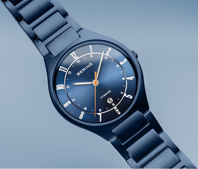 Orë dore për burra Bering Titanium 11739-797, blu e errët