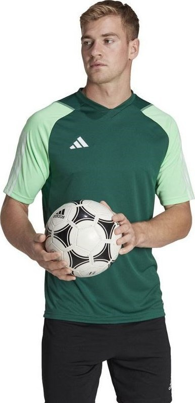 Fanellë futbolli adidas Tiro 23 Competition M HU1297, AEROREADY, për burra, jeshile