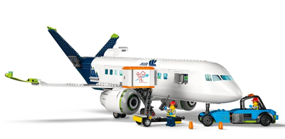 Set LEGO City Passenger Airplane 60367, aeroplan pasagjerësh, 9 minifigura, shumengjyrësh