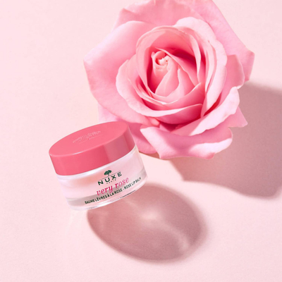 Balsam buzësh Nuxe Very Rose, 15 ml, për me i majt buzët gjithë kohën të buta e të hidratuara