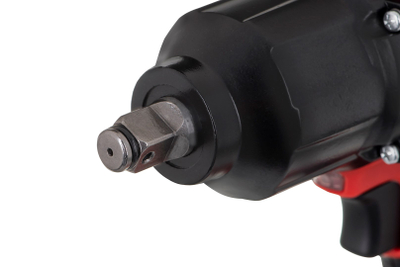 Çelës goditës me bateri Yato YT-82806, 18V, 700Nm, 1/2", i kuq