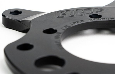 Adapter frenash i dytë CNC71 Motorsport, për Nissan 350Z, set 2 copë, alumini PA9 7075