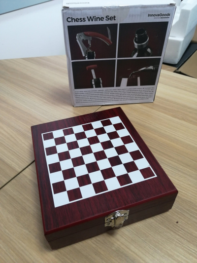 Set vere me lojë shahu, 37 pjesë, shumëngjyrësh