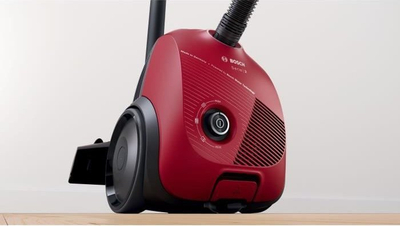 Fshesë me korent me qese Bosch BGBS2RD1, 3.5L, 600W, e kuqe e zezë