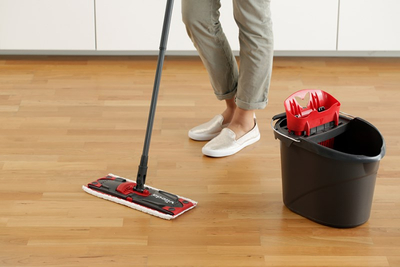 Mop i sheshtë Vileda Ultramax XL, dorezë teleskopike, i kuq
