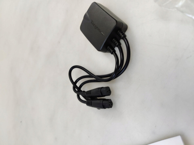 Kabllo karikimi Targus ACC1009EUX, 3 porta DC, për docking station, e zezë