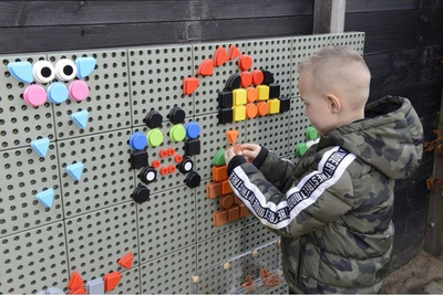Set kunja mozaiku Masterkidz STEM ME14818, 64 copë, forma gjeometrike, shumëngjyrëshe