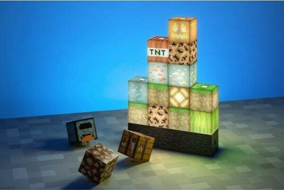 Lampë dekorative Paladone Minecraft Flat-pack Assembly, me blloqe drite, shumëngjyrëshe