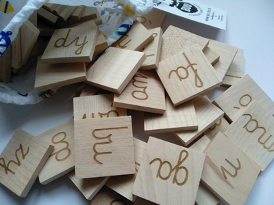 Set didaktik Buu Syllables Supplementary Set, pllaka me rrokje, qese pambuku, natyrale