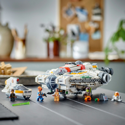 Set LEGO Star Wars Ghost dhe Phantom II, anije kozmike, 5 minifigura, shumëngjyrëshe