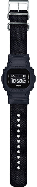 Orë për meshkuj Casio, e zezë