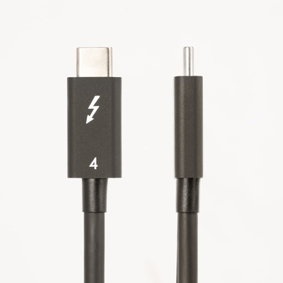 Kabllo StarTech.com Thunderbolt 4, 0.5m, 40Gbps 100W, USB-C, i zi