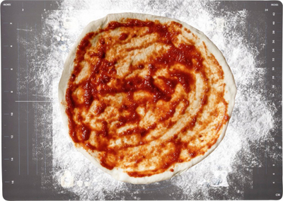 Peta për brumë Cucina, 65x45 cm, polipropilen, shumëngjyrëshe