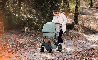 Gondolë për karrocë Britax Römer Smile 5, me panel ajrimi, montim i thjeshtë, Galaxy Black