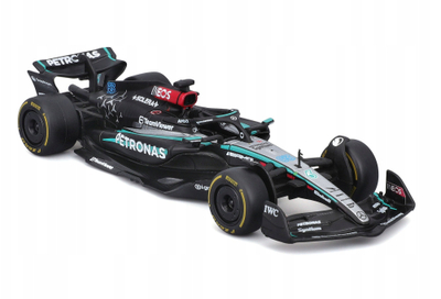 Машина модел Bburago Mercedes AMG F1 W15 E Performance #63, diecast 1/43, колекција, шаренолика