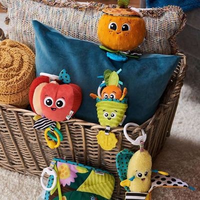 Lodër plushi Tomy Lamaze Banana Benek, me kafshues, shumëngjyrëshe
