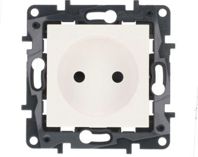 Prizë murale Legrand Niloe Step 863119, 16A 250V, pa tokë sigurie, e bardhë