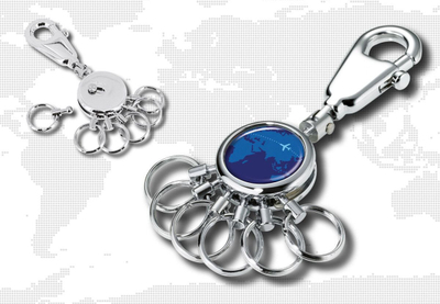 Varëse çelsash TROIKA AROUND THE WORLD, me sustë, blu me shumëngjyra