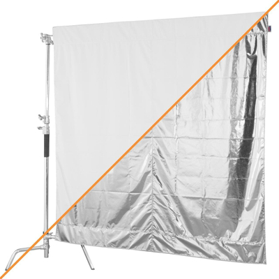 Flamur studio Aurora Wag Flag, 183x183cm, dyanshëm argjend-bardhë
