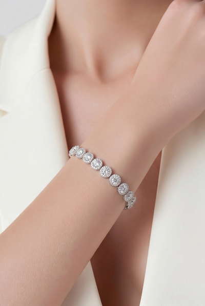 Set Ekskluziv me Gurë Zirkon – Elegancë që Shkëlqen