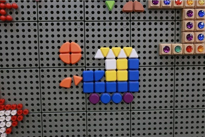 Set kunja mozaiku Masterkidz STEM ME14818, 64 copë, forma gjeometrike, shumëngjyrëshe
